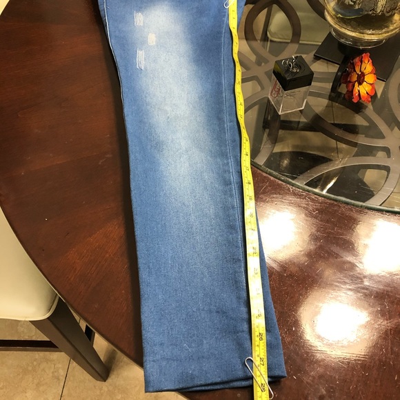 Isabela jeans for women, size 7, blue. - Picture 6 of 10